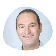 Amir Sachs