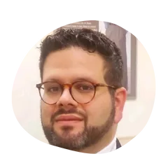 Eduardo Curros